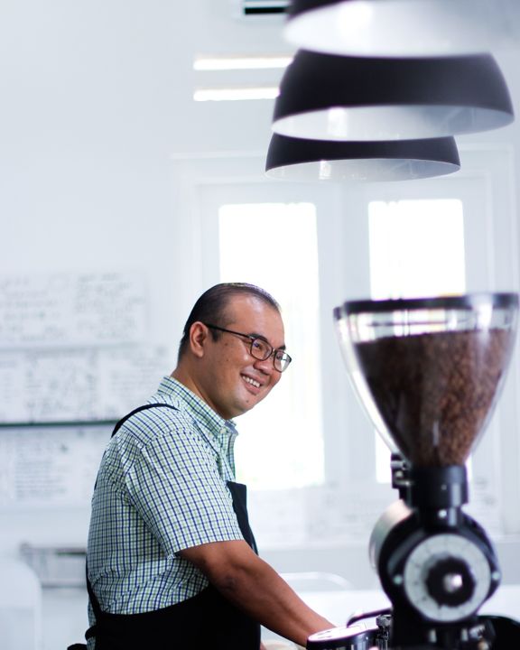 Dueño de café de especialidad